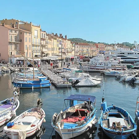Apartment Originelle Maisonettewohnung Im Historischen Zentrum By Interhome